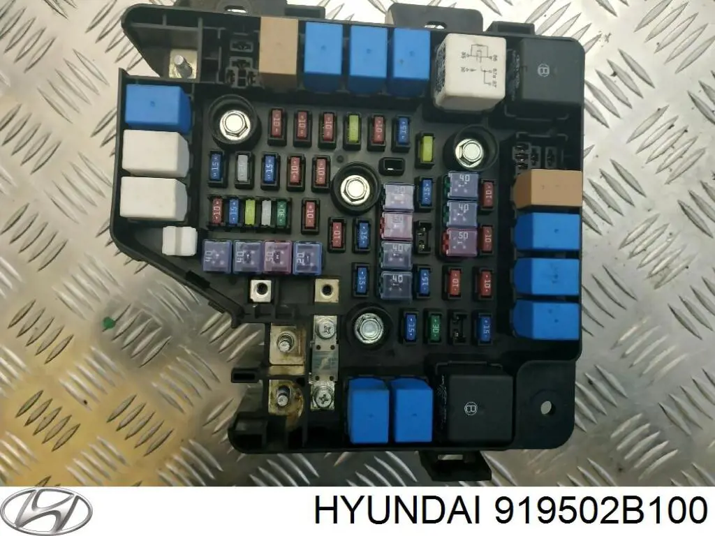 Блок запобіжників Hyundai Santa Fe 2 (CM) (Хендай Санта фе)