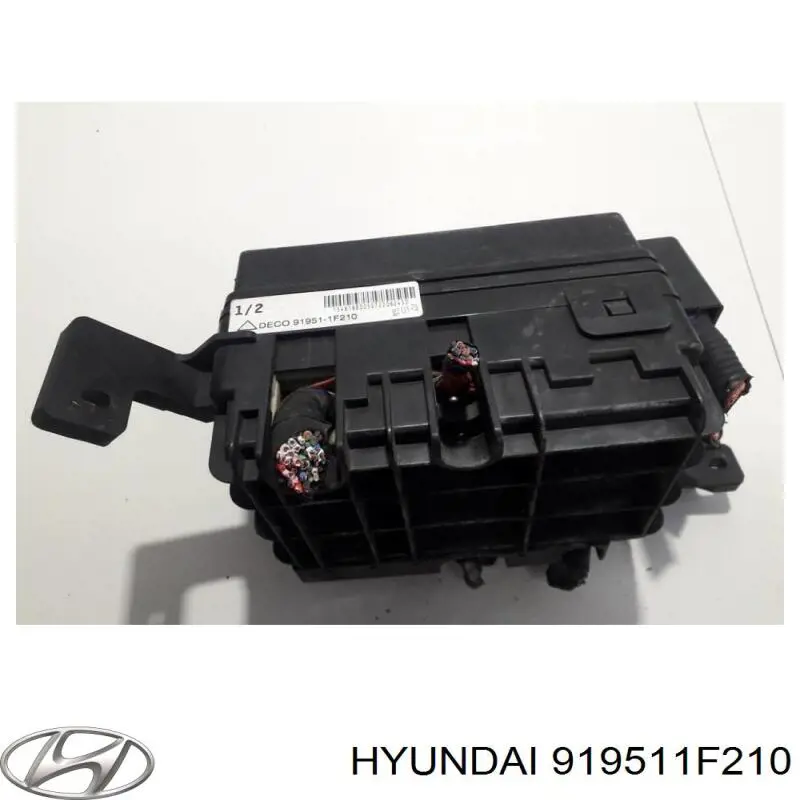 Коробка запобіжників Hyundai/Kia 919511F210 ціна, від 21.12 USD