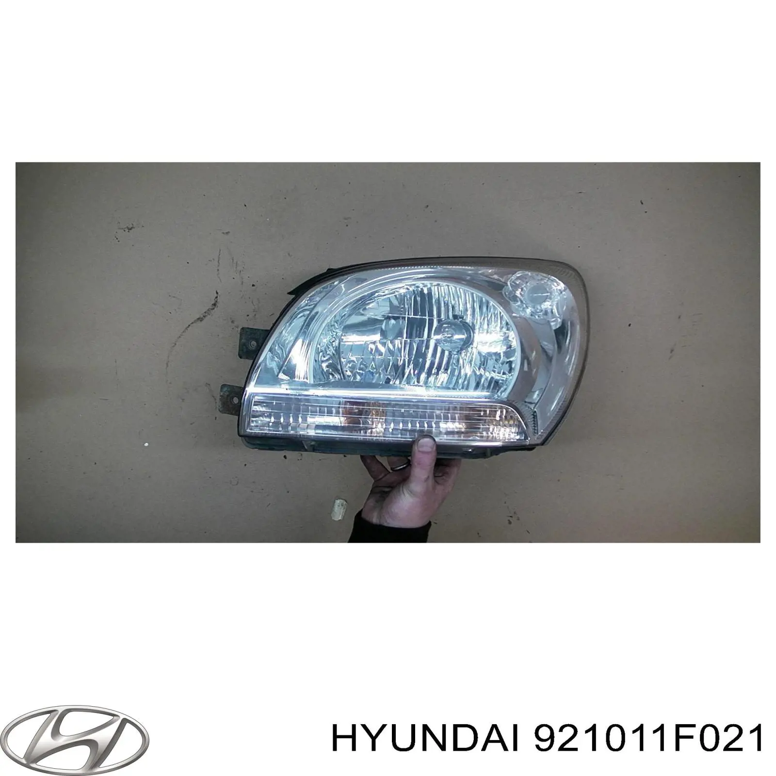 921011F021 Hyundai/Kia фара ліва