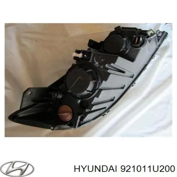 Фари Hyundai/Kia 921011U200 ціна, від 186.05 USD