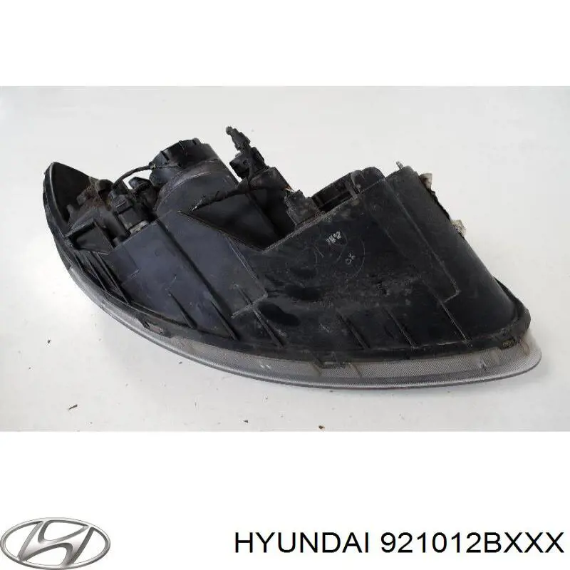  Фара ліва Hyundai Santa Fe 2