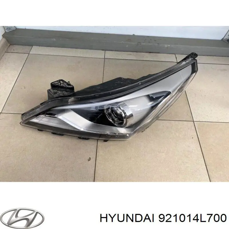 921014L700 Hyundai/Kia фара ліва