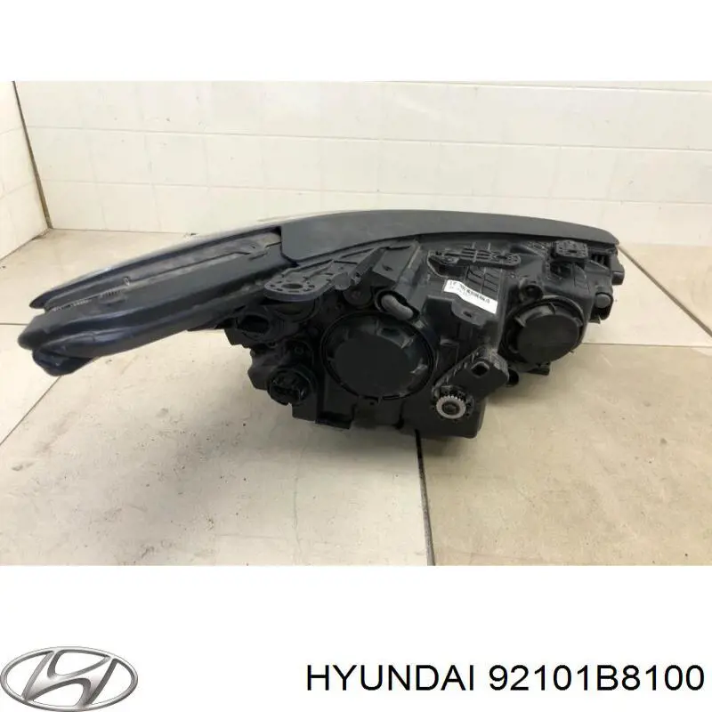 92101B8100 Hyundai/Kia Фара дальнього світла в зборі