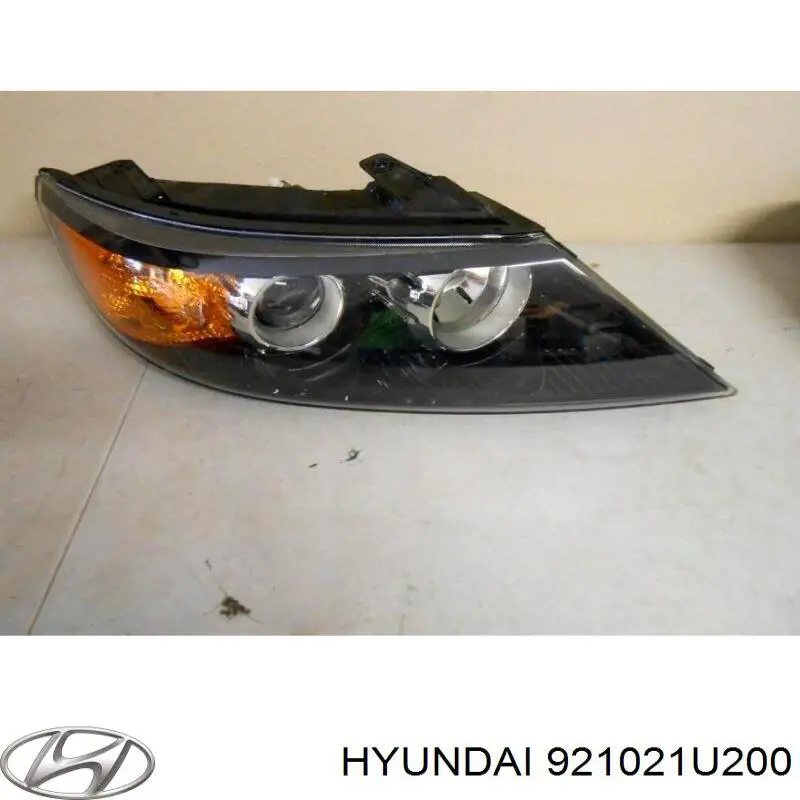 Фара правая Hyundai/Kia 921021U200 ціна, від 185.28 USD