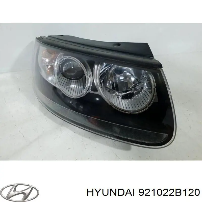 Фара права 921022B120 Hyundai/Kia