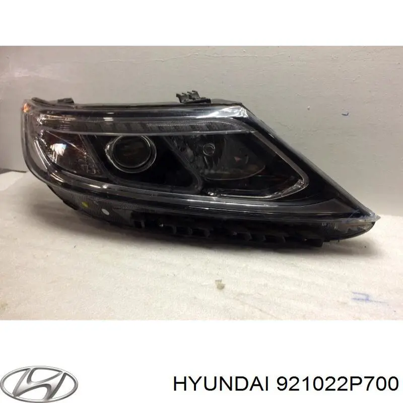 921022P700 Hyundai/Kia Фара передня права