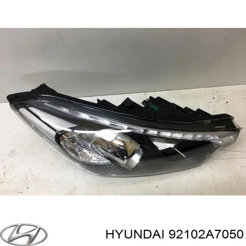 92102A7050 Hyundai/Kia Фара передня права