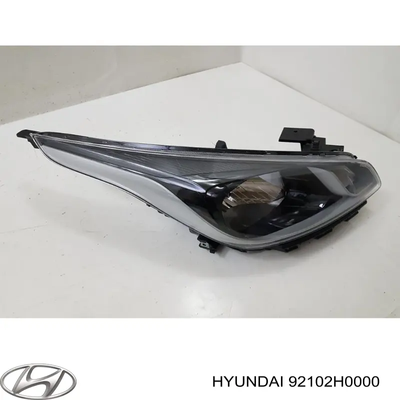Фара права 92102H0000 Hyundai/Kia