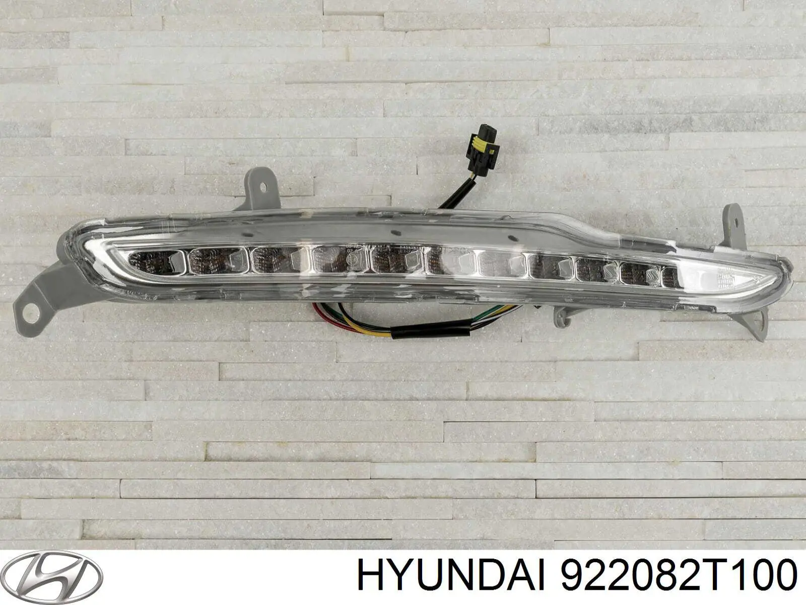 922082T100 Hyundai/Kia Ходові вогні, праві