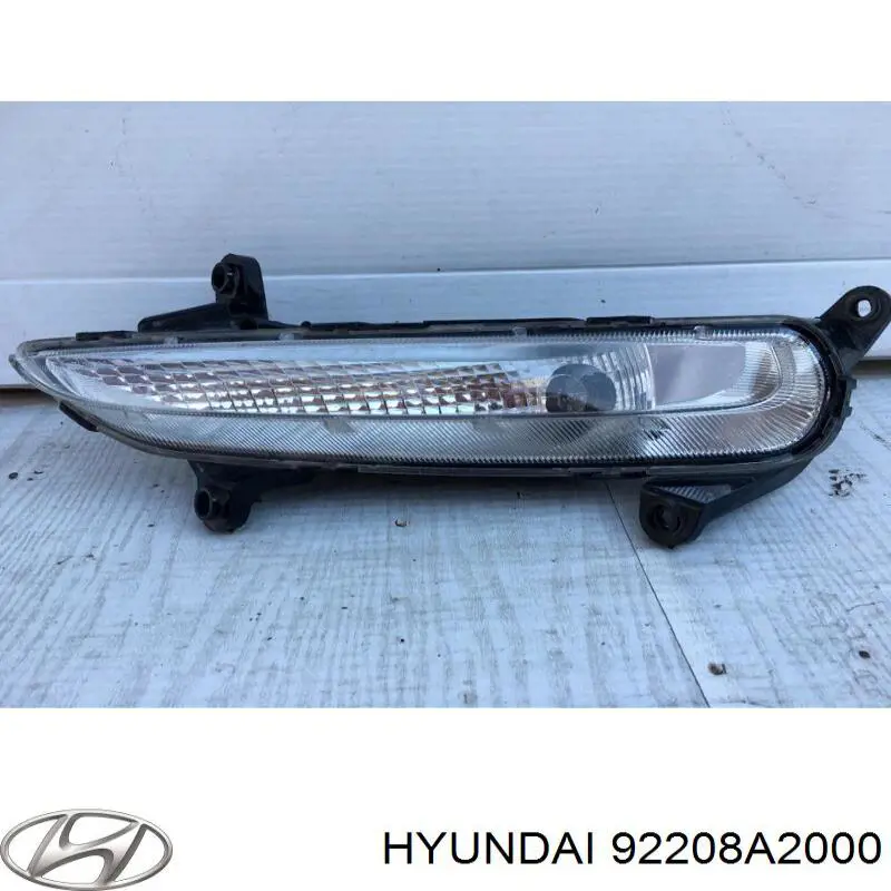 92208A2000 Hyundai/Kia Права протитуманні фари