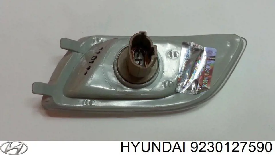 Габарит передній лівий Hyundai Coupe (RD) (Хендай Купе)