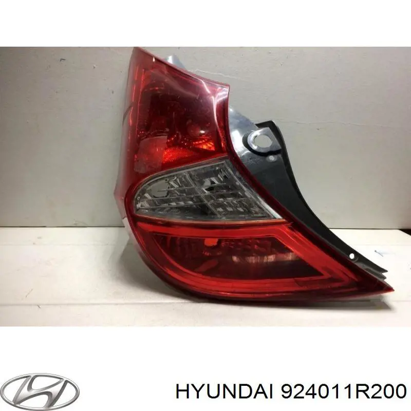 924011R200 Hyundai/Kia Задня ліва фара