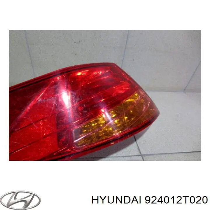 924012T020 Hyundai/Kia Стоп задній