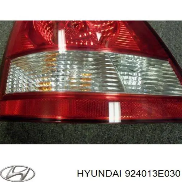 924013E030 Hyundai/Kia Задня ліва фара