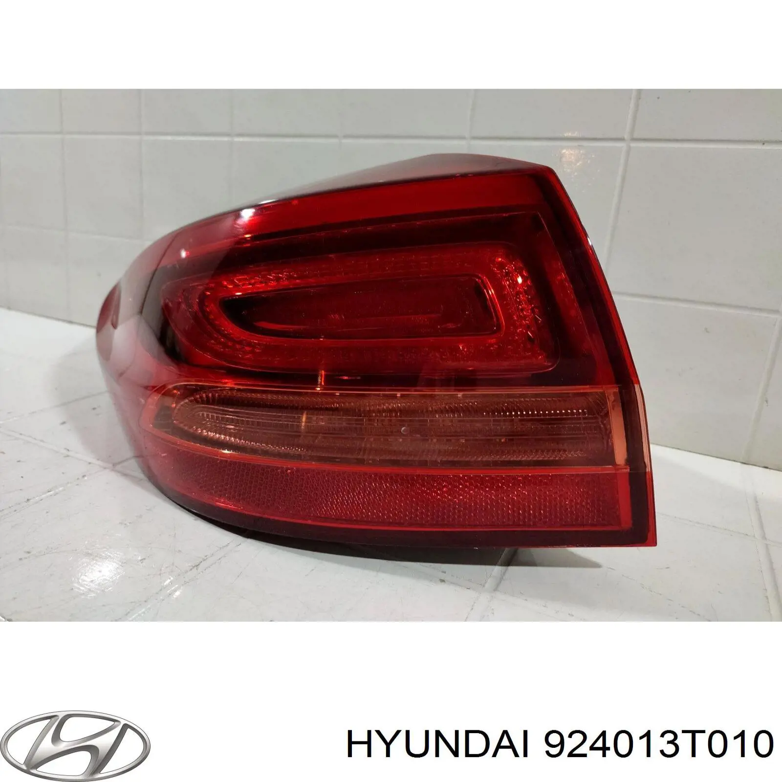Hyundai/Kia ліхтар задній лівий, зовнішній