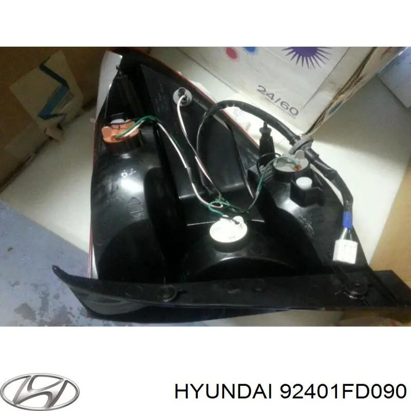 92401FD090 Hyundai/Kia ліхтар задній лівий
