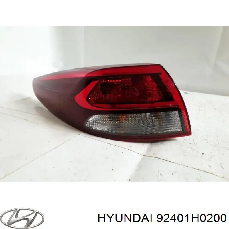 92401H0200 Hyundai/Kia Задній лівий зовнішній ліхтар