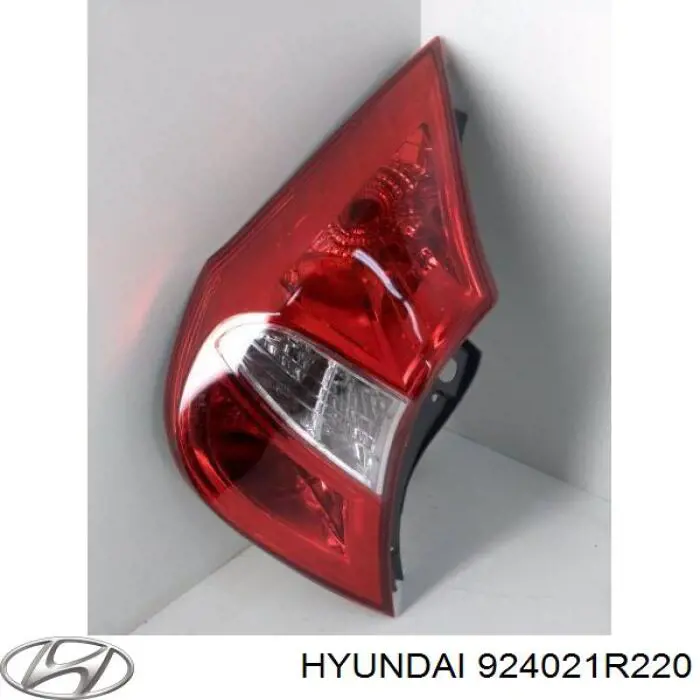 Ліхтар задній правий Hyundai SOLARIS (SBR11) (Хендай Соляріс)