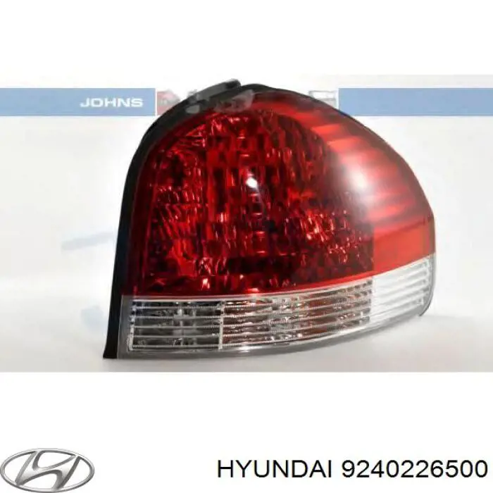 Ліхтар задній правий Hyundai Santa Fe 1 (Хендай Санта фе)