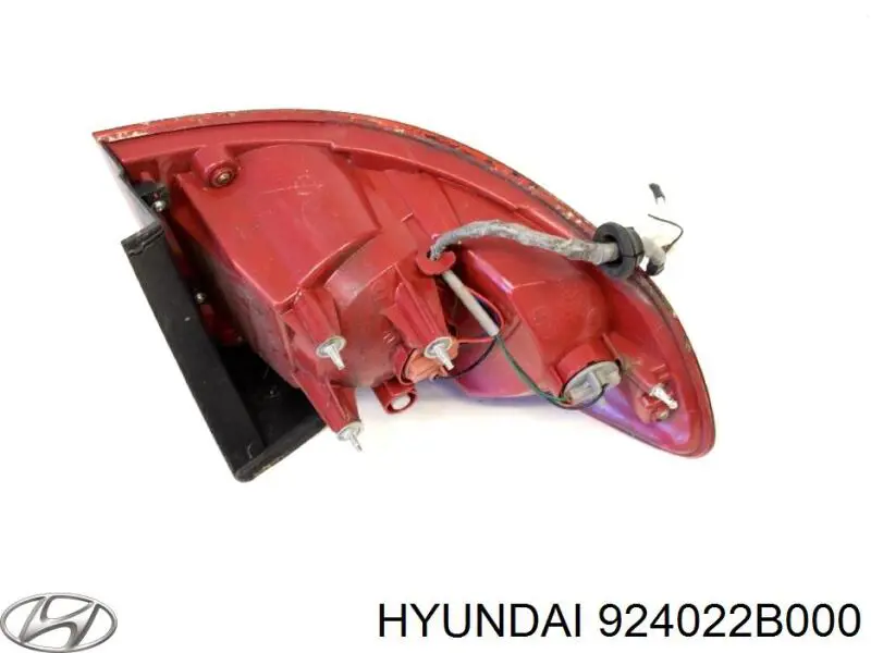 Ліхтар задній правий, зовнішній Hyundai/Kia 924022B000 ціна, від 69.06 USD