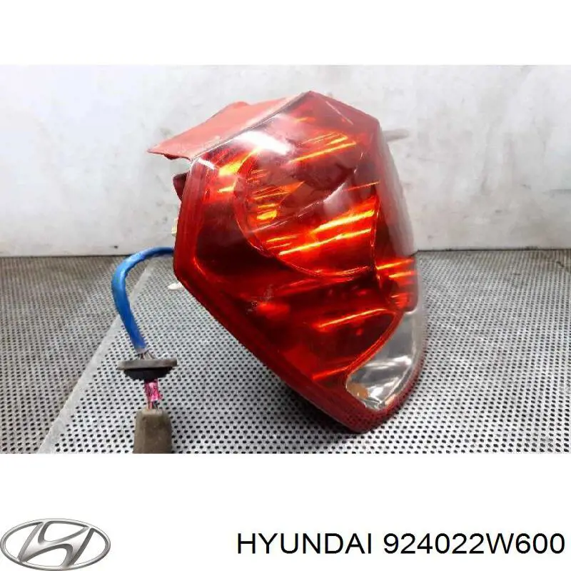924022W600 Hyundai/Kia Фара задня права зовнішня