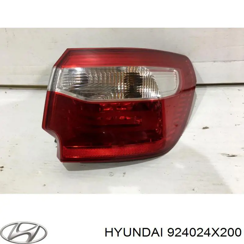 924024X200 Hyundai/Kia ліхтар задній правий, зовнішній