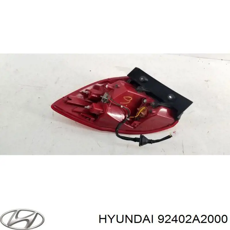 Ліхтар задній правий, зовнішній Hyundai/Kia 92402A2000 ціна, від 121.53 USD