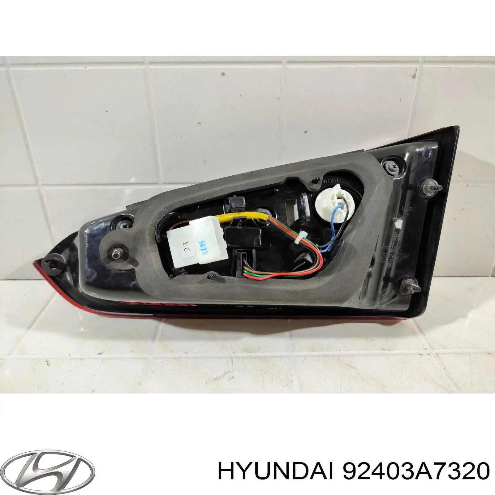 Купити 92403A7320 Hyundai/Kia Ліхтар задній лівий, внутрішній