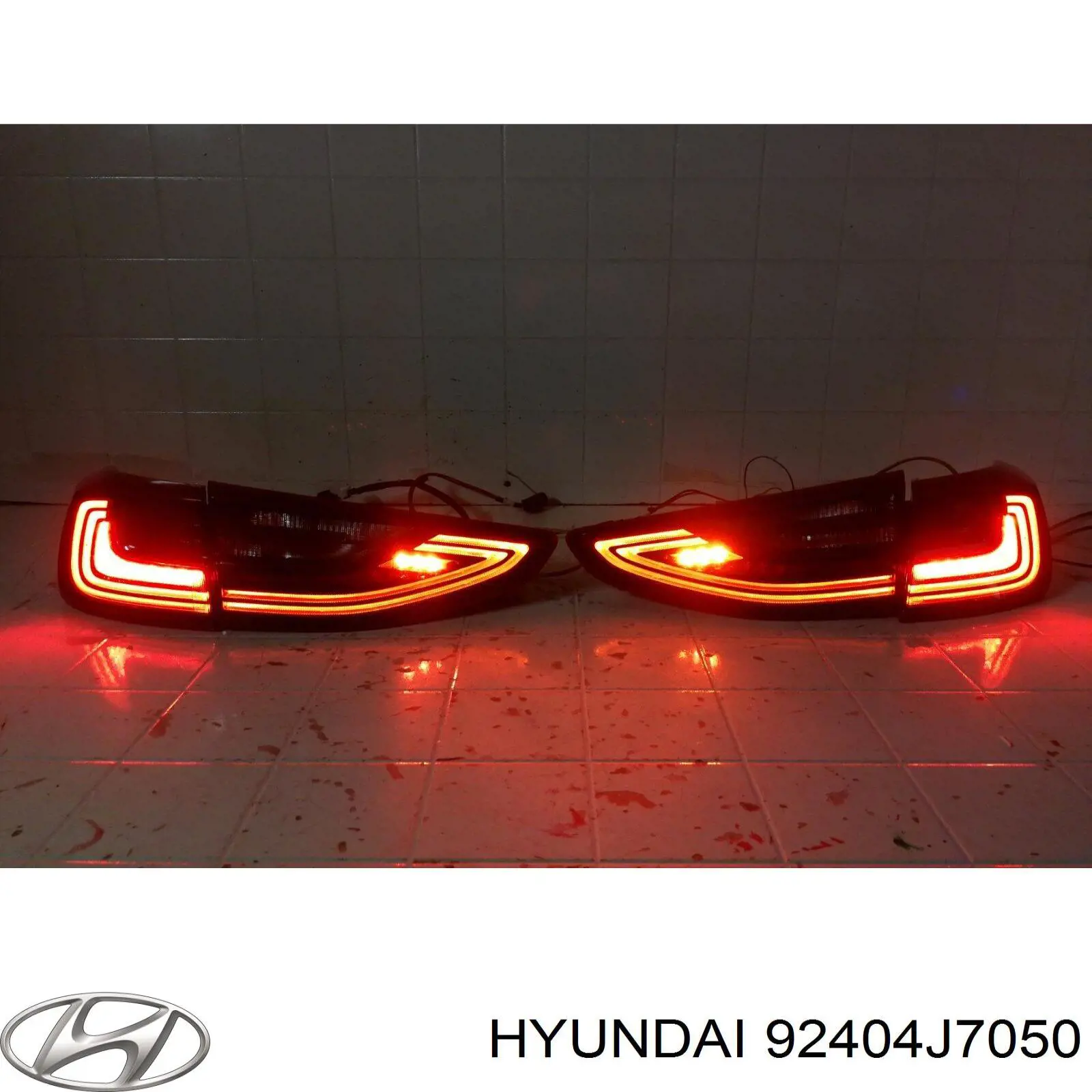  Hyundai/Kia 92404J7050 ціна, від 90.06 USD