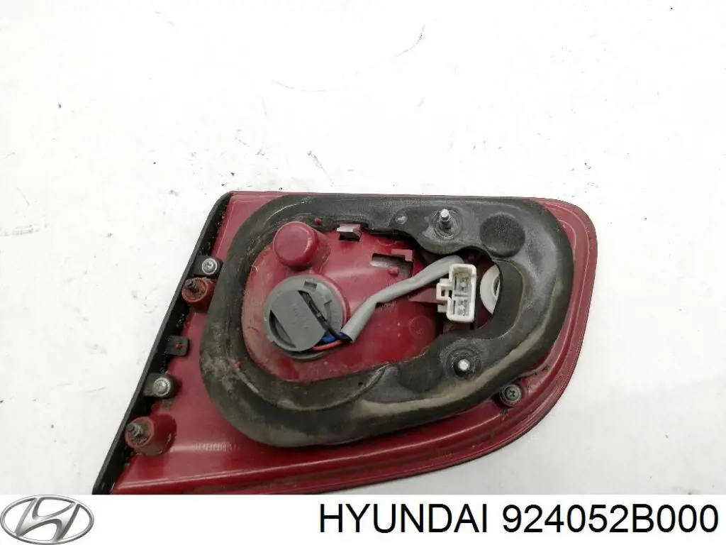 Стоп задній Hyundai/Kia 924052B000 ціна, від 17.74 USD