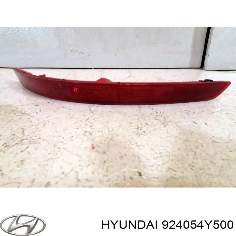 924054Y500 Hyundai/Kia Лівий катафот бампера