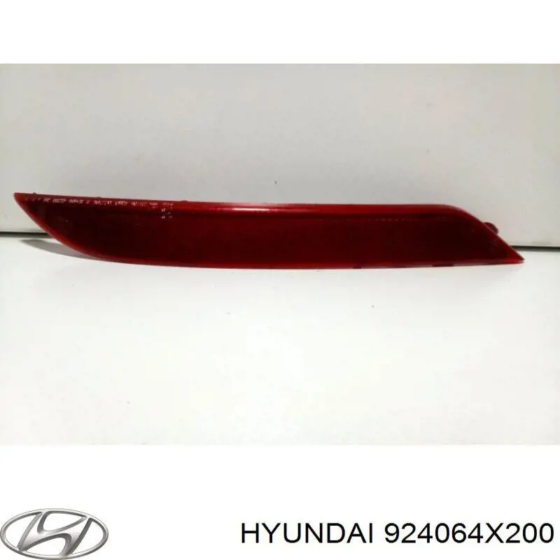 924064X200 Hyundai/Kia Правий відбивач бампера