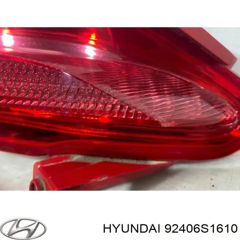 Фара протитуманна задня 92406S1610 Hyundai/Kia