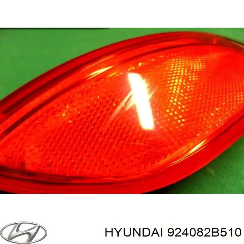 924082B510 Hyundai/Kia Фара задня, права