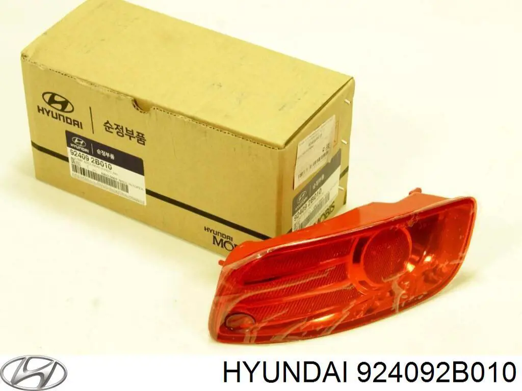 Катафот (відбивач) заднього бампера, правий 924092B010 Hyundai/Kia