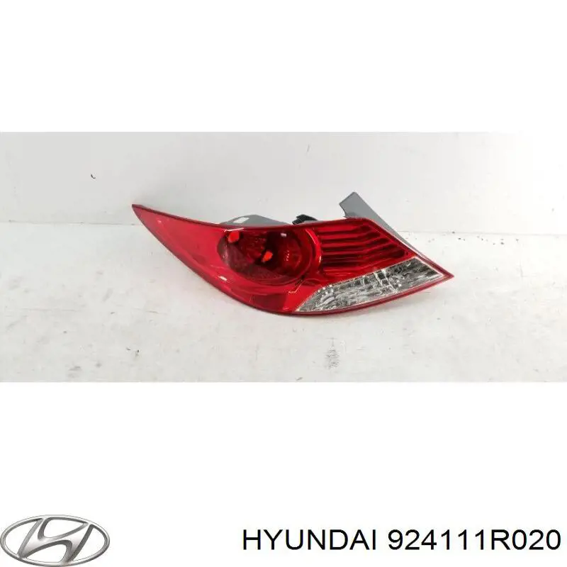 Скло заднього ліхтаря, лівого Hyundai Accent (RB) (Хендай Акцент)