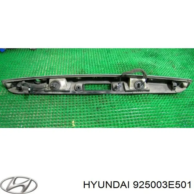 Ліхтар підсвічування заднього номерного знака Hyundai/Kia 925003E501 ціна, від 18.06 USD