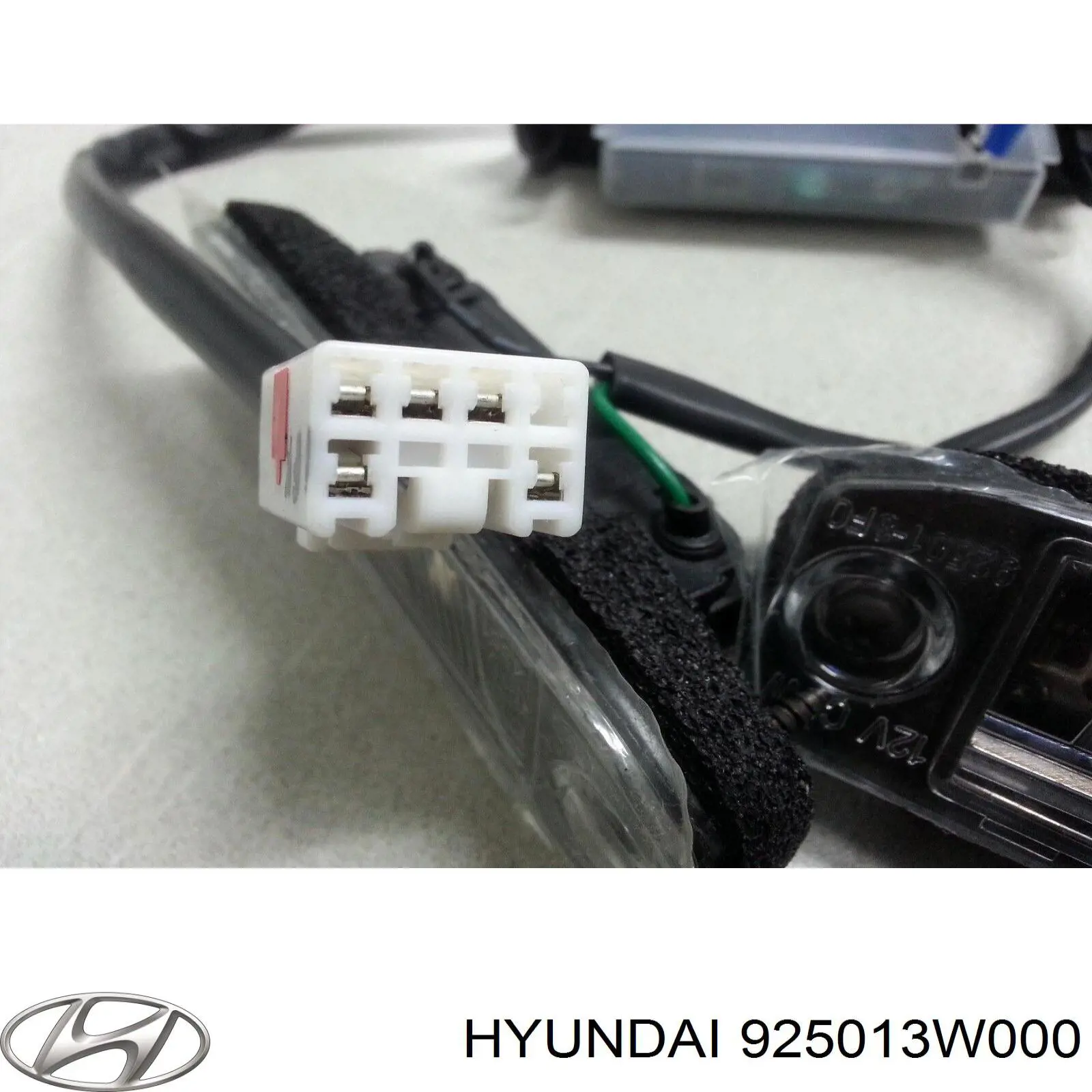 Купити 925013W000 Hyundai/Kia Ліхтар підсвічування заднього номерного знака
