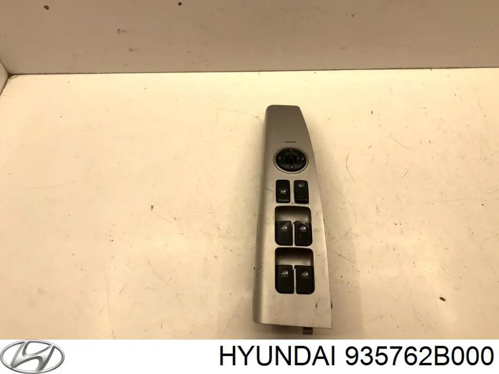  Hyundai/Kia 935762B000 ціна, від 9.30 USD