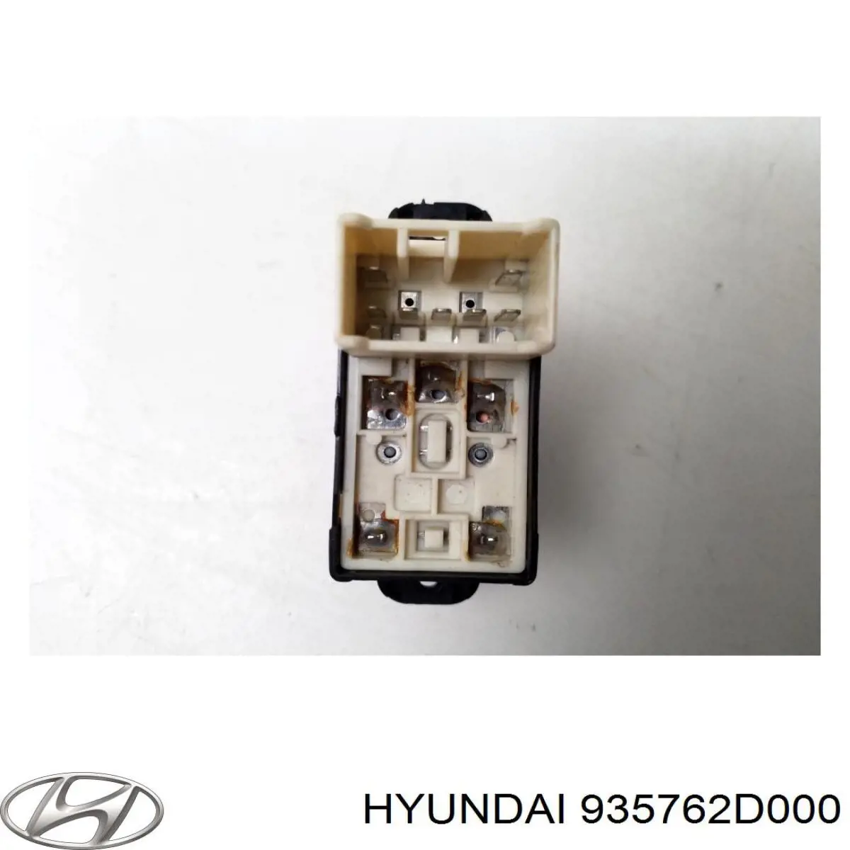  Hyundai/Kia 935762D000 ціна, від 16.97 USD