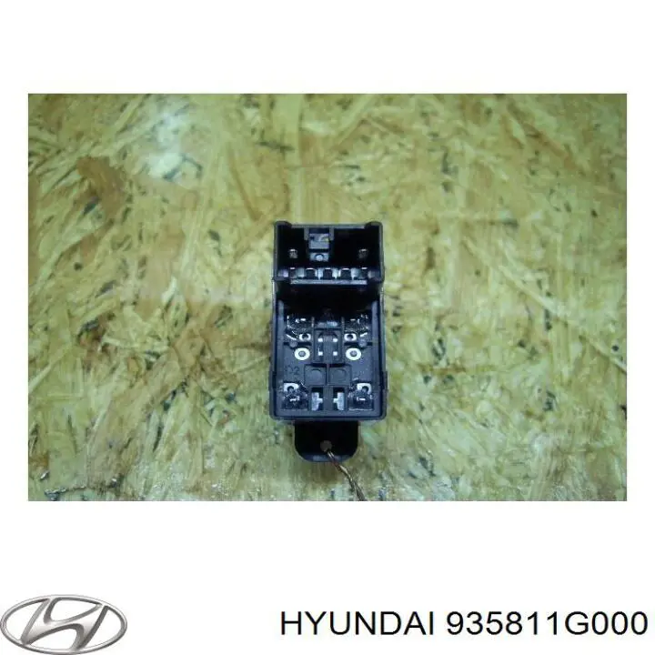Блок управління дзеркалами заднього виду Hyundai/Kia 935811G000 ціна, від 11.40 USD