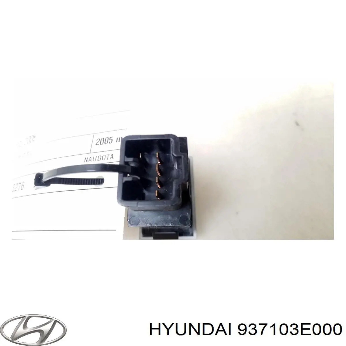 Вимикач обігріву заднього скла Hyundai/Kia 937103E000 ціна, від 3.15 USD