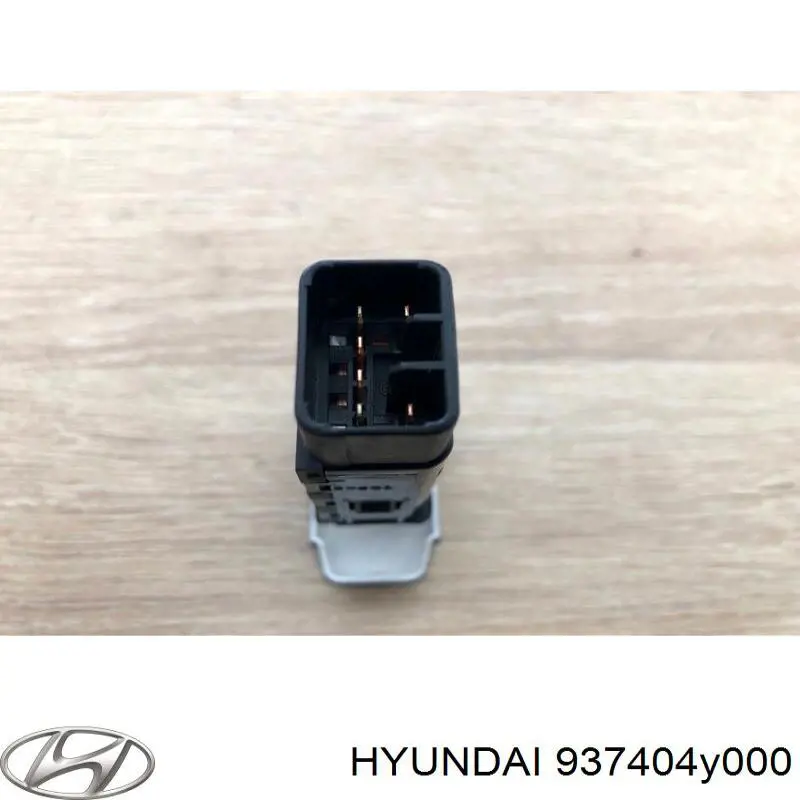 Купити 937404Y000 Hyundai/Kia Кнопка вмикання обігріву заднього скла