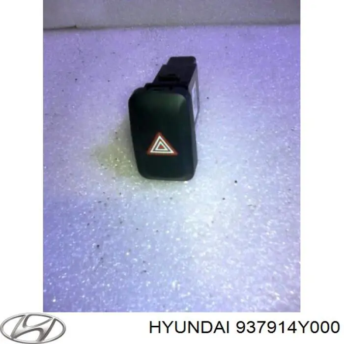 Кнопка включення аварійної сигналізації Hyundai/Kia 937914Y000 ціна, від 11.05 USD