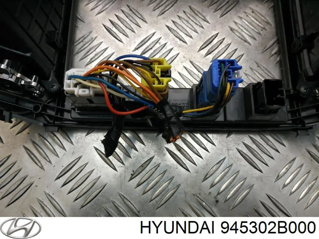 Купити 945302B000 Hyundai/Kia Годинник салонний