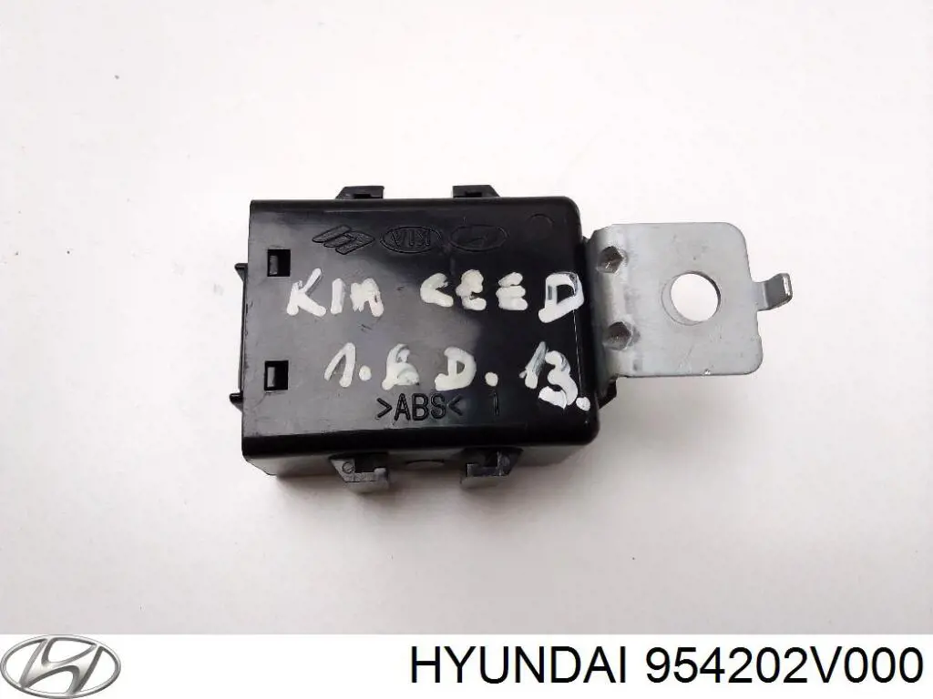Модуль управління іммобілайзера (ЕБУ) Hyundai/Kia 954202V000 ціна, від 14.26 USD