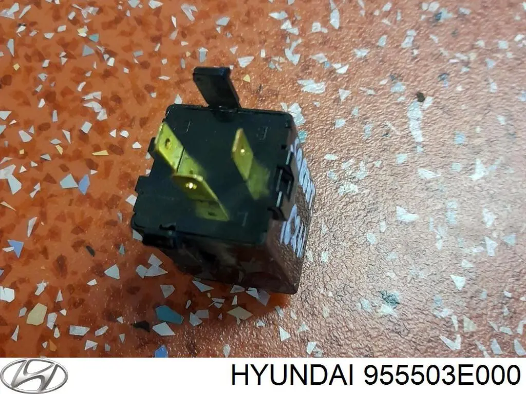  955503E000 Hyundai/Kia