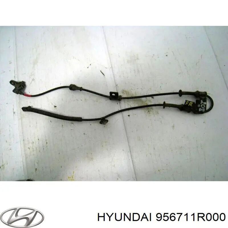 956711R000 Hyundai/Kia датчик абс (abs передній, правий)