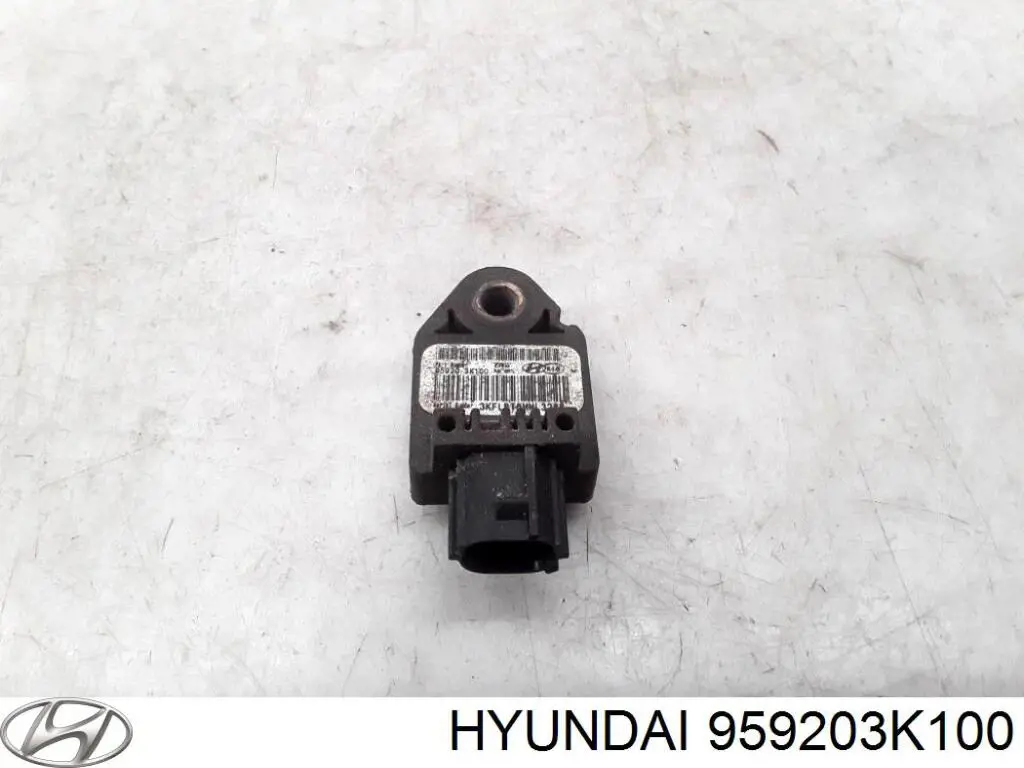 Датчик Ейрбег передній Hyundai/Kia 959203K100 ціна, від 5.52 USD