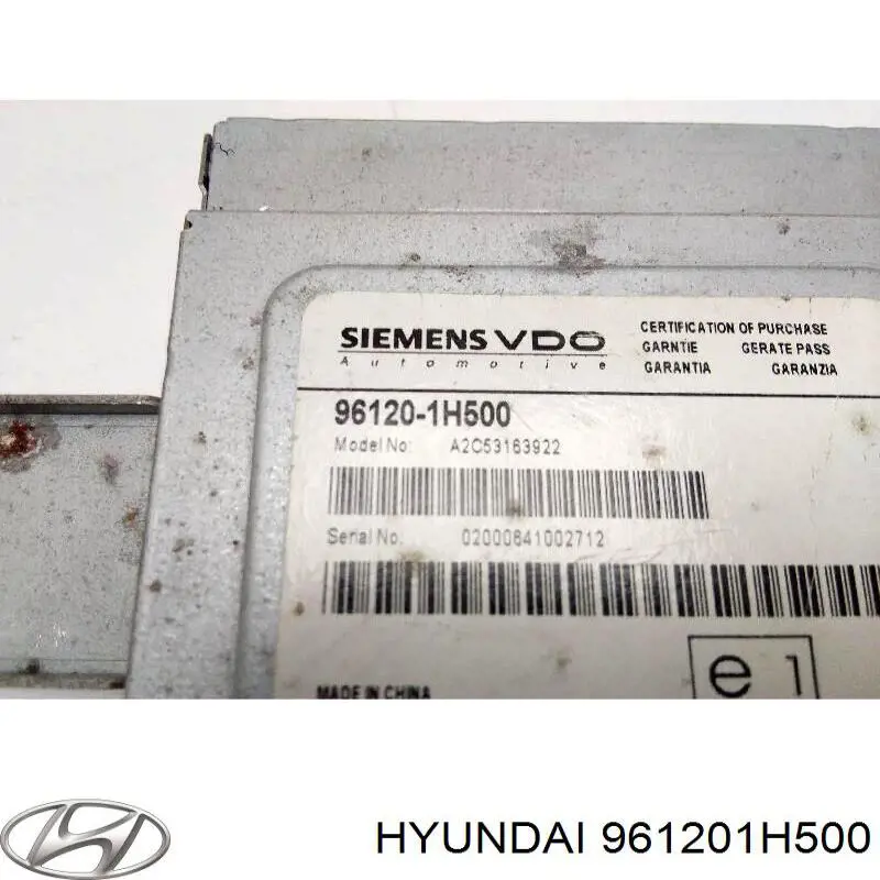 USB-розгалужувач Hyundai/Kia 961201H500 ціна, від 14.19 USD